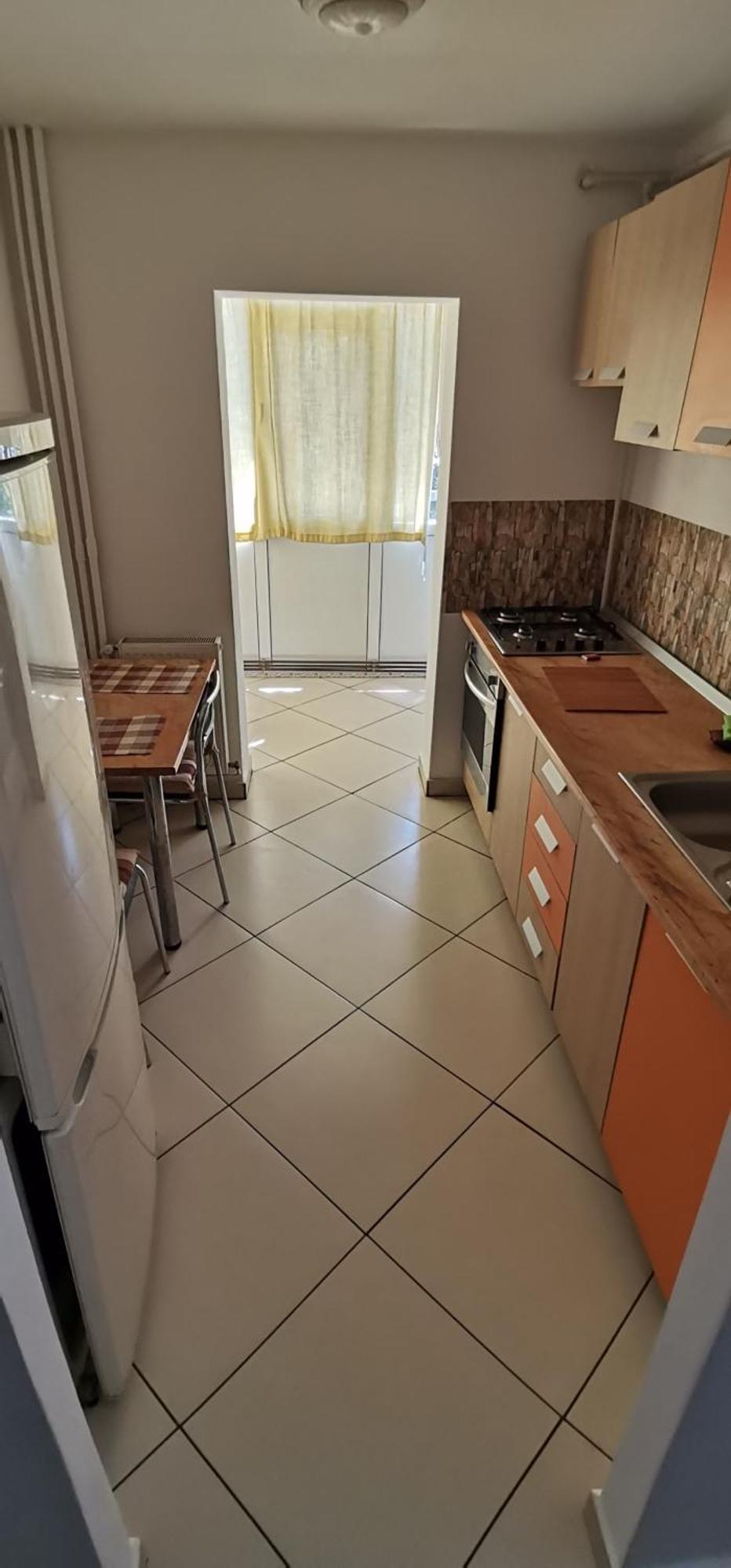 Apartamento Dana Piteşti Exterior foto